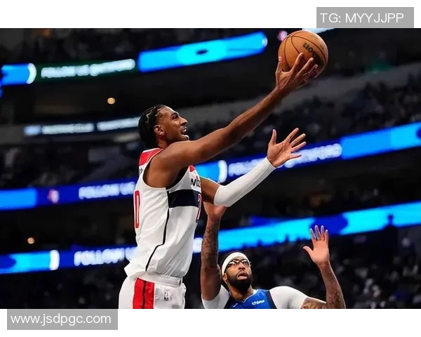 孤掌难鸣!浓眉27+13难阻独行侠失守主场 孤掌难鸣!浓眉27+13难阻独行侠失守主场