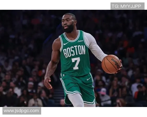 杰伦-布朗:现在远不是我们的巅峰状态 还有很长的路要走 杰伦-布朗:现在远不是我们的巅峰状态 还有很长的路要走