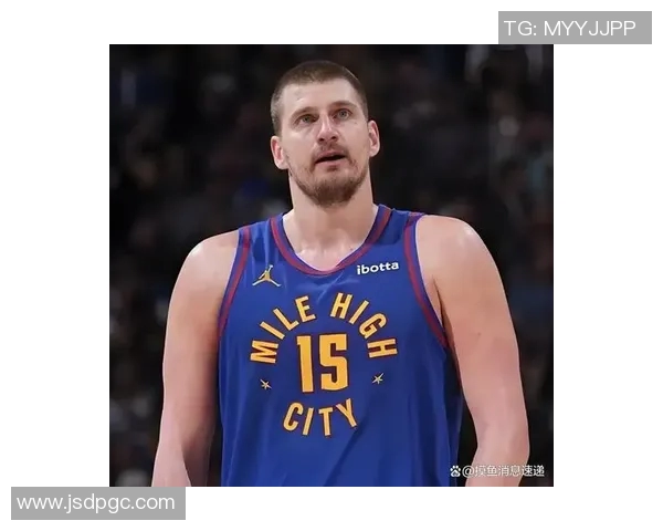 硬顿!艾顿赛季至今场均内线得分14.6分 联盟第4 高于文班约基奇 硬顿!艾顿赛季至今场均内线得分14.6分 联盟第4 高于文班约基奇