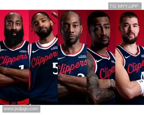 快船队记：伦纳德和比尔将继续缺席明天对阵掘金的比赛